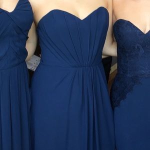 Hayley Paige / navy chiffon bridesmaid dress